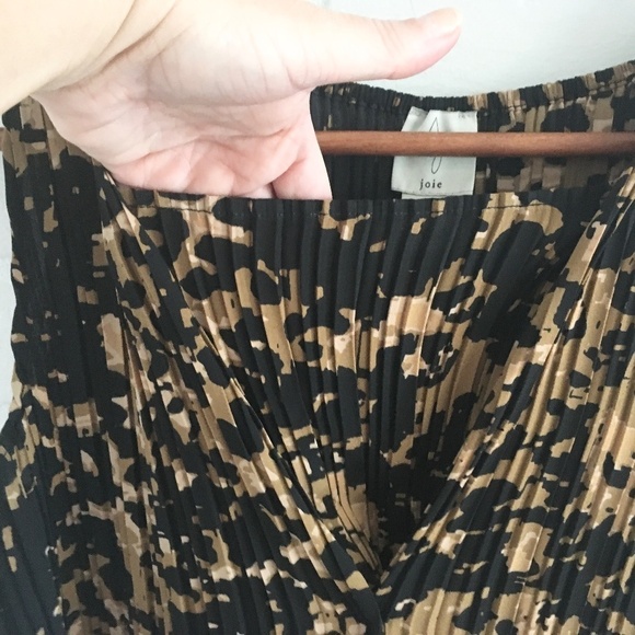 Revolve x Joie Ribbed Silky Tank top Blouse Animal print Leopard Black tan Sz M - Picture 4 of 13